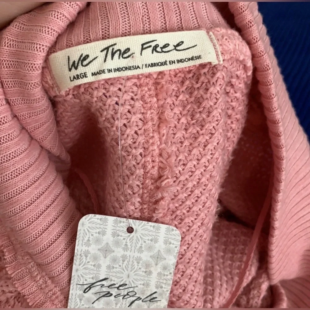 FREE PEOPLE® WE THE FREE She’s A Keeper Mock Neck Faded Coral Sweater/Top NWT